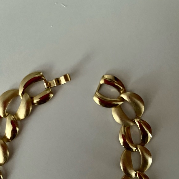 Estate Gold Chain Necklace - Picture 2 of 4